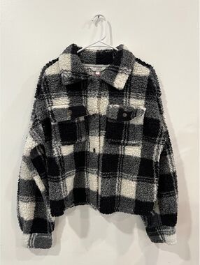 Black and white plaid sherpa jacket